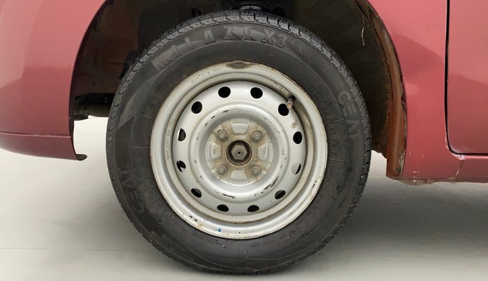 2011 Maruti Wagon R 1.0 LXI CNG, CNG, Manual, 72,438 km, Left Front Wheel