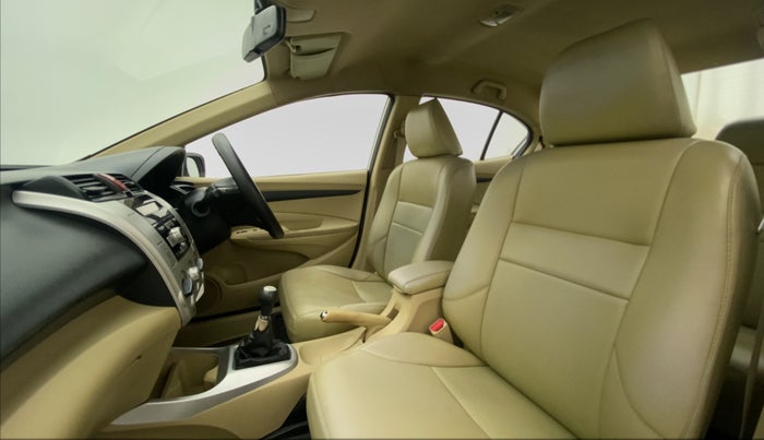 2011 Honda City 1.5L I-VTEC S MT, CNG, Manual, 1,16,410 km, Right Side Front Door Cabin
