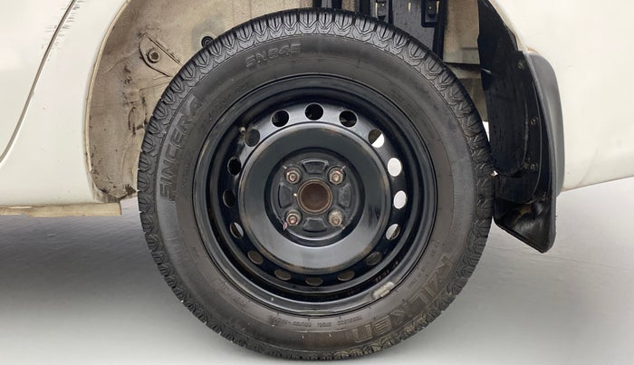 2011 Toyota Etios G, Petrol, Manual, 1,01,593 km, Left Rear Wheel