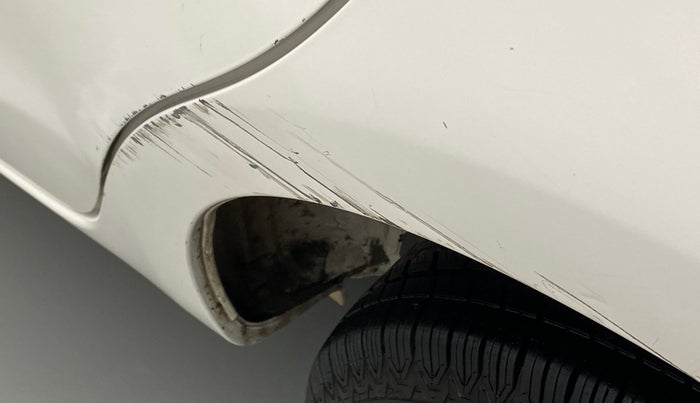 2011 Toyota Etios G, Petrol, Manual, 1,01,593 km, Left quarter panel - Minor scratches