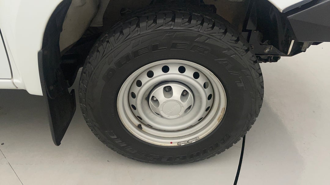 2020 Isuzu D-MAX Sx Hi-ride (4x2), Automatic, 129118 km, Right Front Wheel