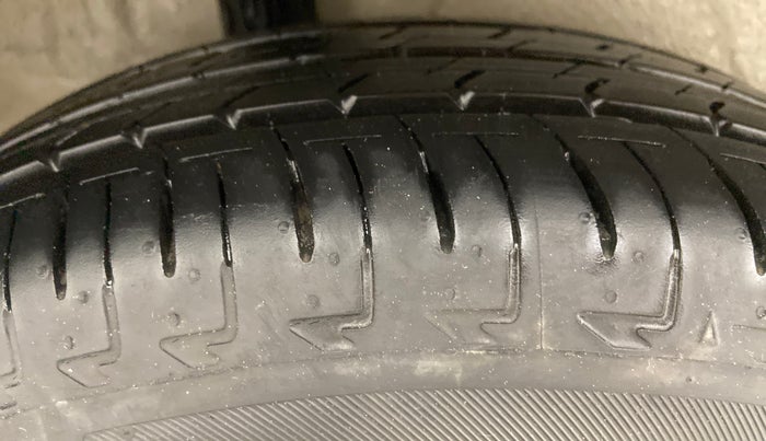 2019 Maruti IGNIS SIGMA 1.2, Petrol, Manual, 4,067 km, Right Rear Tyre Tread