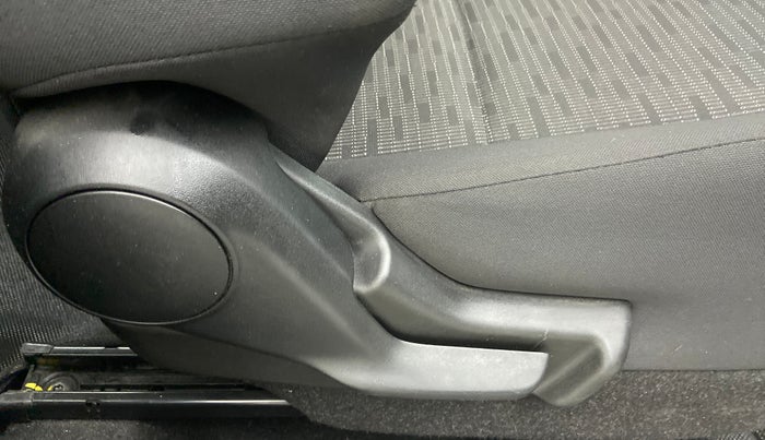 2019 Maruti IGNIS SIGMA 1.2, Petrol, Manual, 4,067 km, Driver Side Adjustment Panel