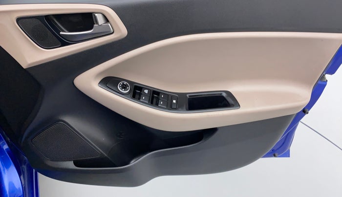 2015 Hyundai Elite i20 MAGNA 1.2, Petrol, Manual, 51,832 km, Driver Side Door Panels Control