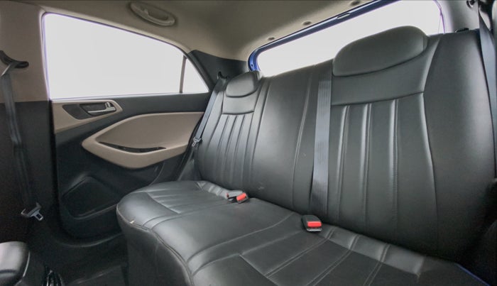2015 Hyundai Elite i20 MAGNA 1.2, Petrol, Manual, 51,832 km, Right Side Rear Door Cabin View