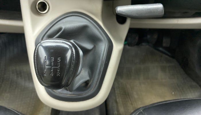 2016 Datsun Go Plus T, Petrol, Manual, 54,955 km, Gear Lever
