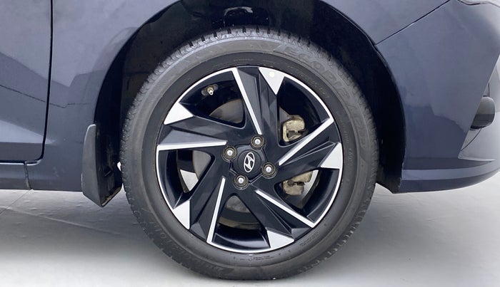2020 Hyundai Verna SX (O) TURBO GDI AT, Petrol, Automatic, 32,205 km, Right Front Wheel