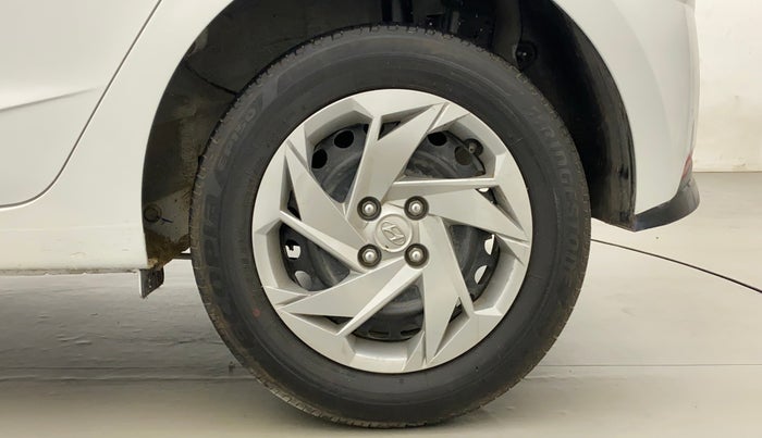 2021 Hyundai NEW I20 MAGNA 1.2 MT, Petrol, Manual, 49,737 km, Left Rear Wheel