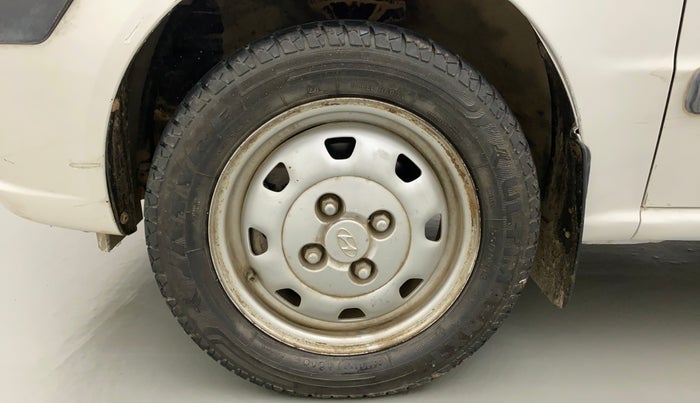 2014 Hyundai Santro Xing GL PLUS, Petrol, Manual, 55,620 km, Left Front Wheel