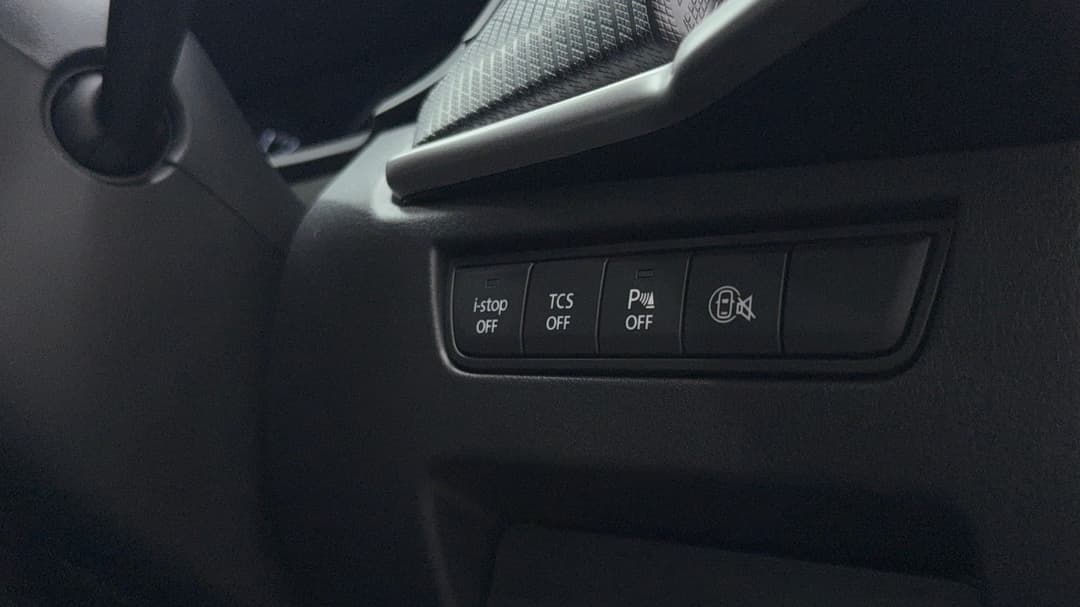 2024 Mazda Cx-80 G40e Pure, Automatic, 11668 km, Utility Switches/Buttons