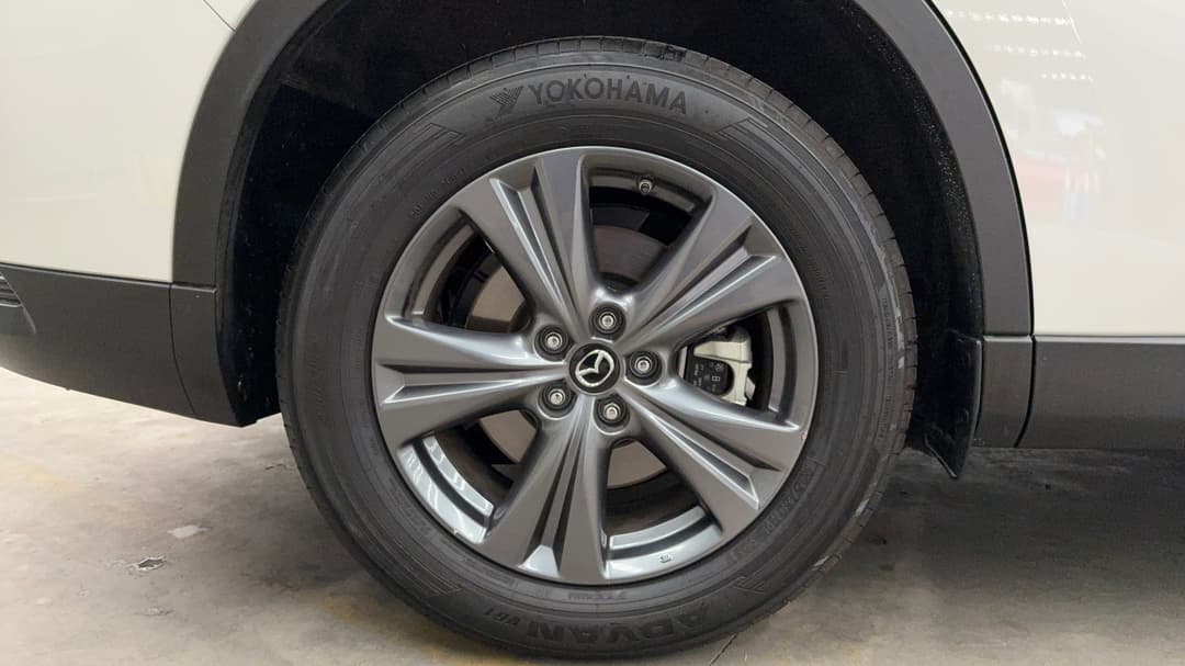2024 Mazda Cx-80 G40e Pure, Automatic, 11668 km, Right Rear Wheel