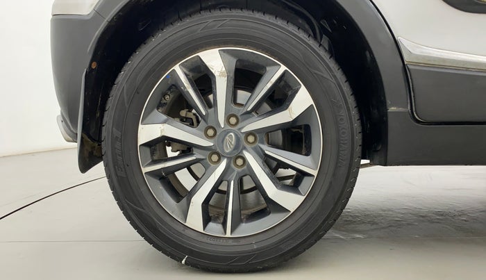 2020 Mahindra XUV300 W8 (O) 1.5 DIESEL, Diesel, Manual, 88,761 km, Right Rear Wheel