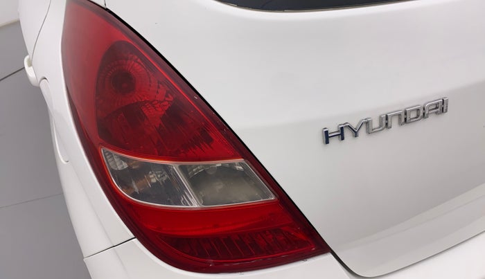 2011 Hyundai i20 MAGNA 1.4 CRDI, Diesel, Manual, 96,235 km, Left tail light - Reverse gear light not functional