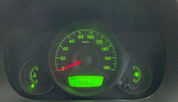 2016 Hyundai Eon ERA +, Petrol, Manual, 27,960 km, Odometer Image