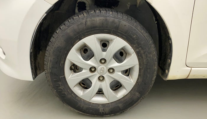 2015 Hyundai Elite i20 MAGNA 1.2, Petrol, Manual, 8,301 km, Left Front Wheel