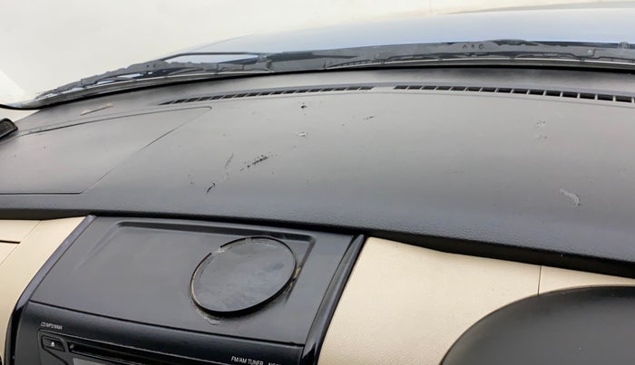 2017 Maruti Wagon R 1.0 VXI+, Petrol, Manual, 28,476 km, Dashboard - Minor scratches