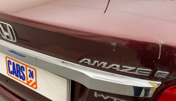 2015 Honda Amaze 1.2L I-VTEC S, Petrol, Manual, 61,397 km, Dicky (Boot door) - Paint has minor damage