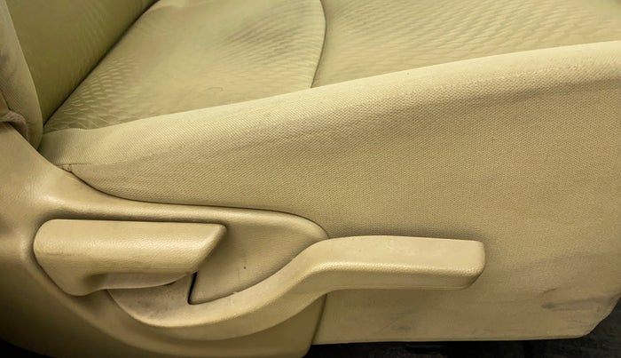 2015 Honda Amaze 1.2L I-VTEC S, Petrol, Manual, 61,397 km, Driver Side Adjustment Panel