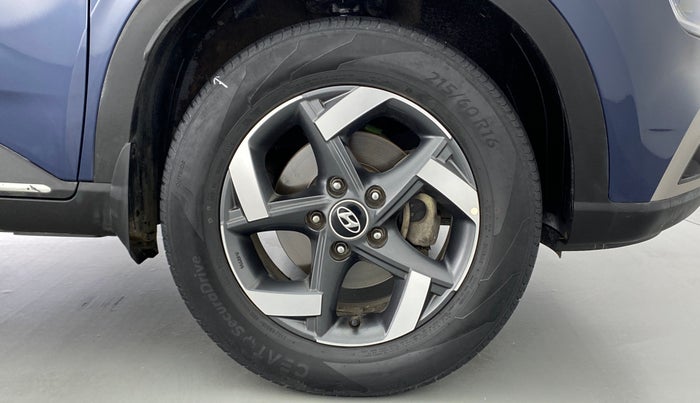 2019 Hyundai VENUE 1.0 SX TURBO GDI DUAL TONE, Petrol, Manual, 64,890 km, Right Front Wheel