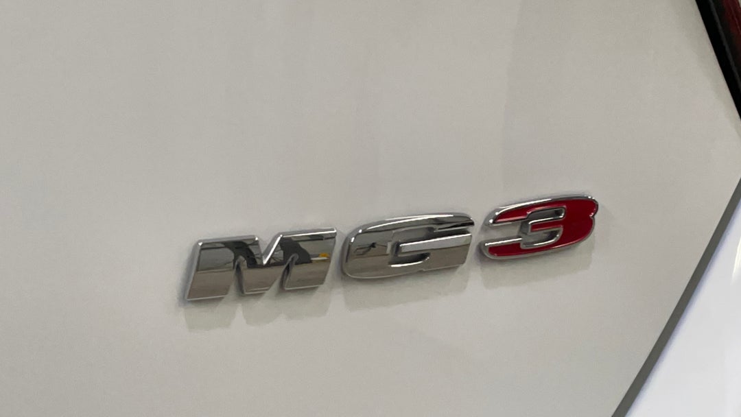 Badge (Boot Right Side)