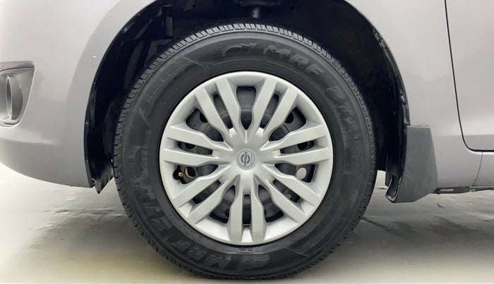 2013 Maruti Swift VXI D, Petrol, Manual, 17,576 km, Left Front Wheel