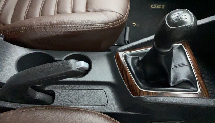 2018 Hyundai Elite i20 Magna Executive 1.2, Petrol, Manual, 13,857 km, Gear Lever