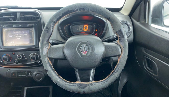 2017 Renault Kwid 1.0 RXT, Petrol, Manual, 18,983 km, Steering Wheel Close Up