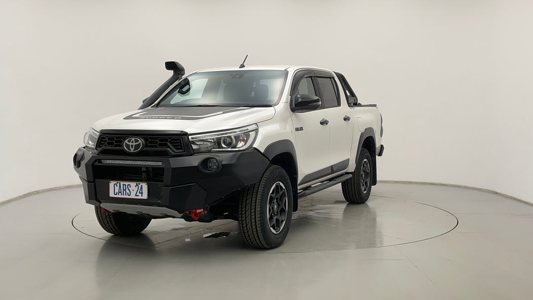 Left Front Diagonal (45- Degree) View