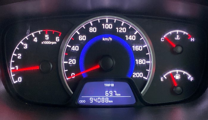 2018 Hyundai Grand i10 magna 1.2 crdi, Diesel, Manual, 94,138 km, Odometer Image