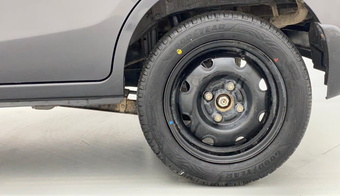 2017 Maruti Alto K10 VXI OPT, Petrol, Manual, 20,229 km, Left Rear Wheel