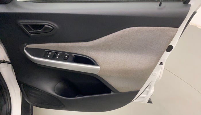 2021 Nissan MAGNITE XE, Petrol, Manual, 4,195 km, Driver Side Door Panels Control