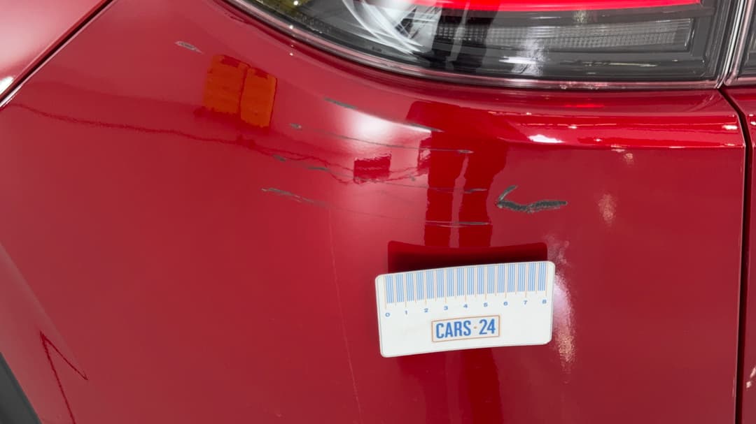 2025 Honda HR-V Vi X, Automatic, 7773 km, Bumper Rear Scratch