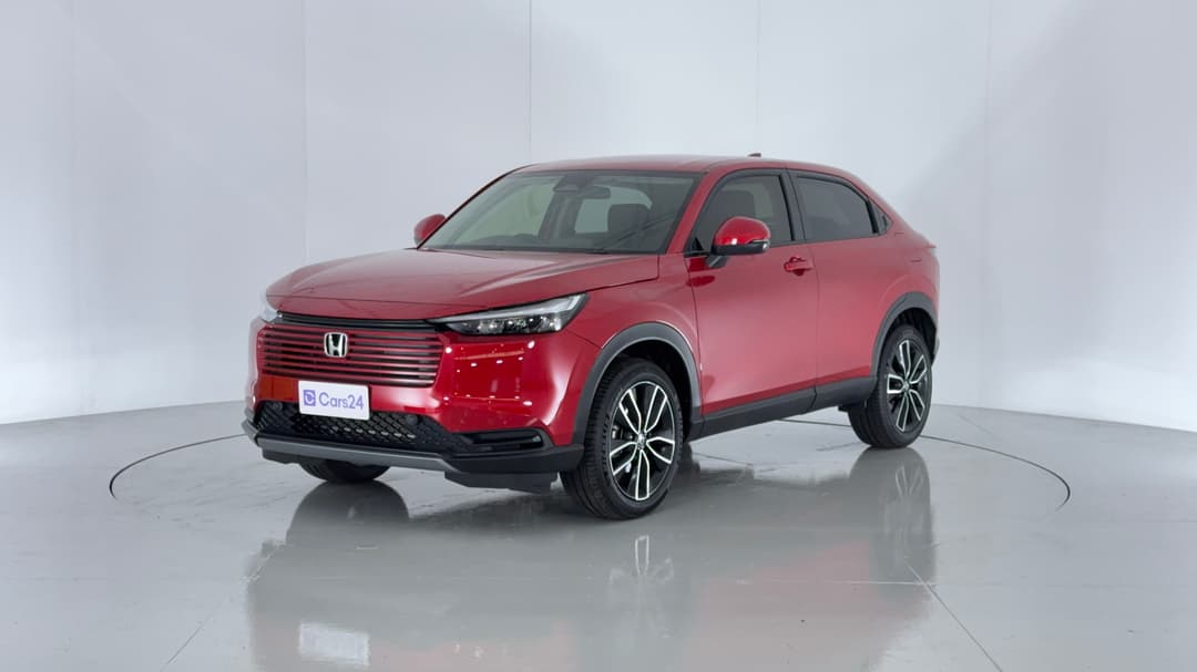 2025 Honda HR-V Vi X, Automatic, 7773 km, Left Front Diagonal (45- Degree) View