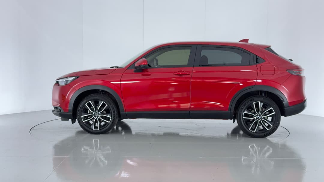2025 Honda HR-V Vi X, Automatic, 7773 km, Left Side View