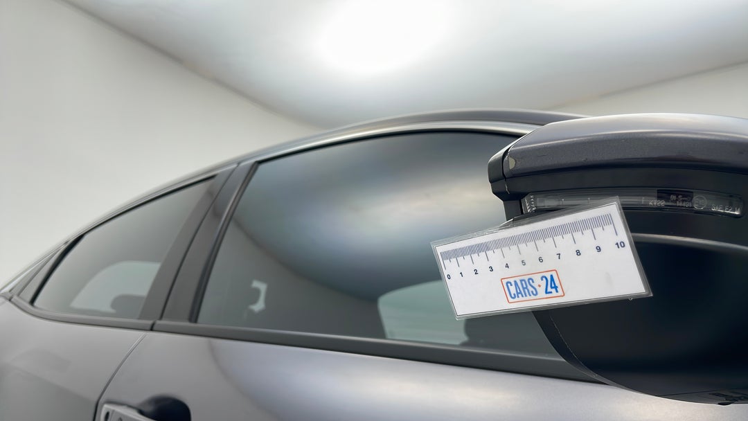 Side Mirrors Housing RHS Scratch