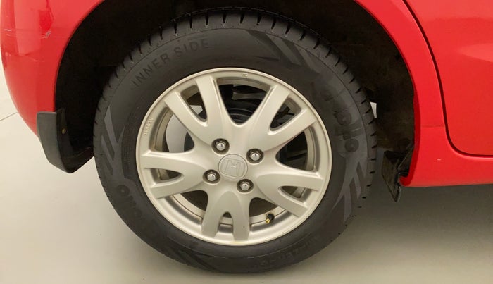 2015 Honda Brio VX MT, Petrol, Manual, 14,489 km, Right Rear Wheel