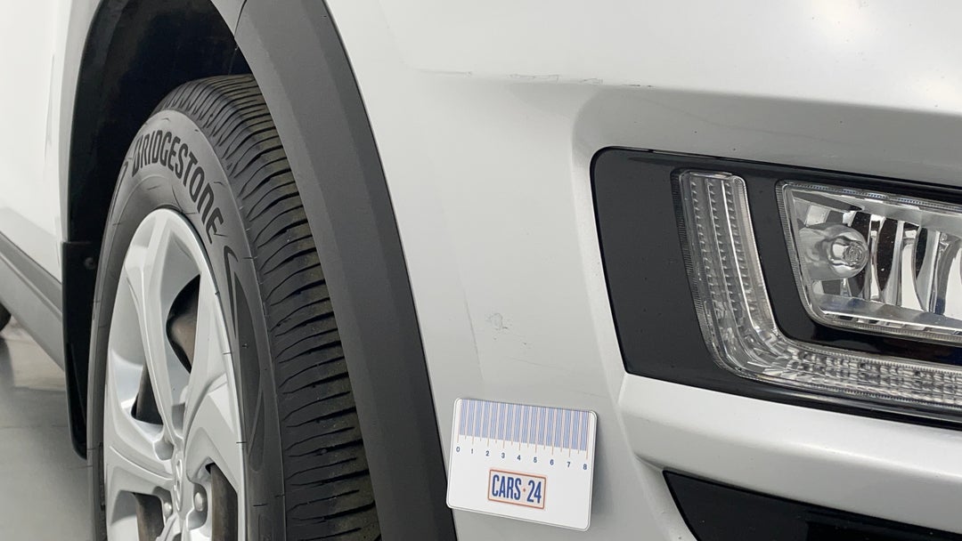 Bumper Front Scratch