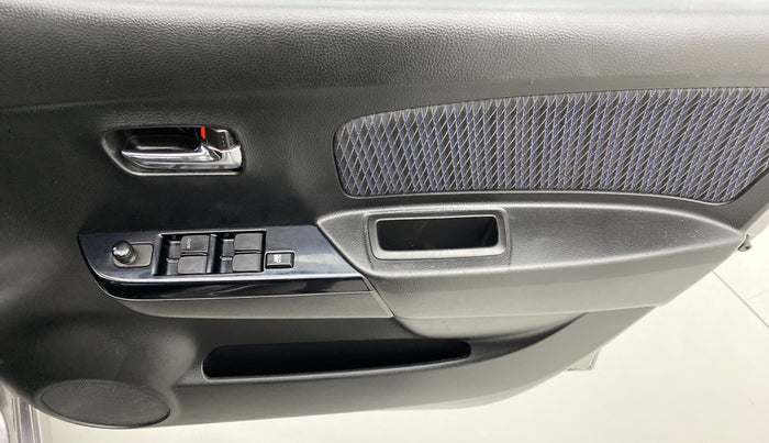 2014 Maruti Wagon R Stingray VXI, Petrol, Manual, 65,843 km, Driver Side Door Panels Control