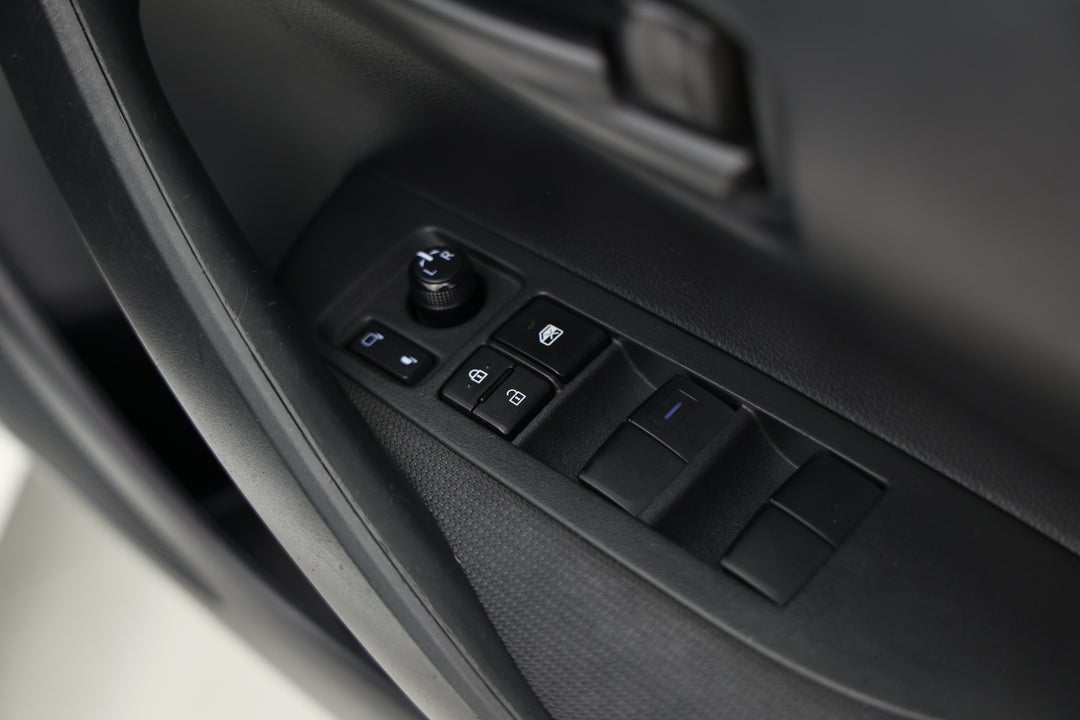 2021 Toyota Corolla Ascent Sport, Automatic, 60962 km, Drivers Side Door Panel Controls