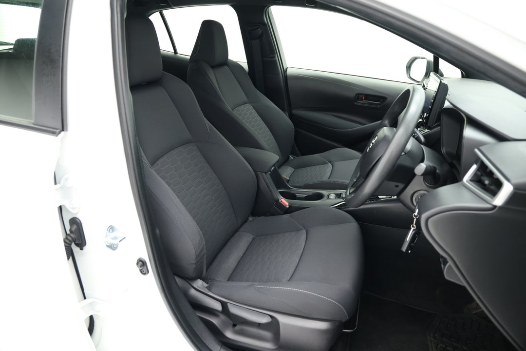 2021 Toyota Corolla Ascent Sport, Automatic, 60962 km, Right Side Front Door Cabin View