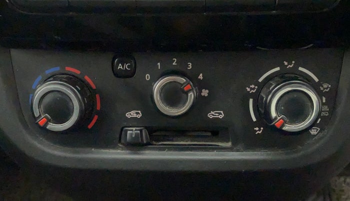 2021 Renault Kwid RXT 1.0 (O), CNG, Manual, 46,746 km, Dashboard - Air Re-circulation knob is not working