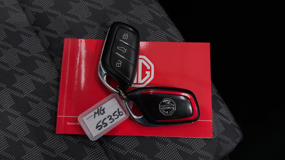 2022 MG Zst Core, Automatic, 45614 km, Key Close-up