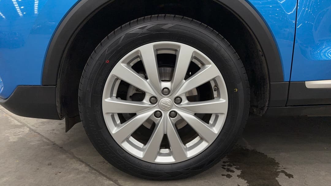 2022 MG Zst Core, Automatic, 45614 km, Left Front Wheel