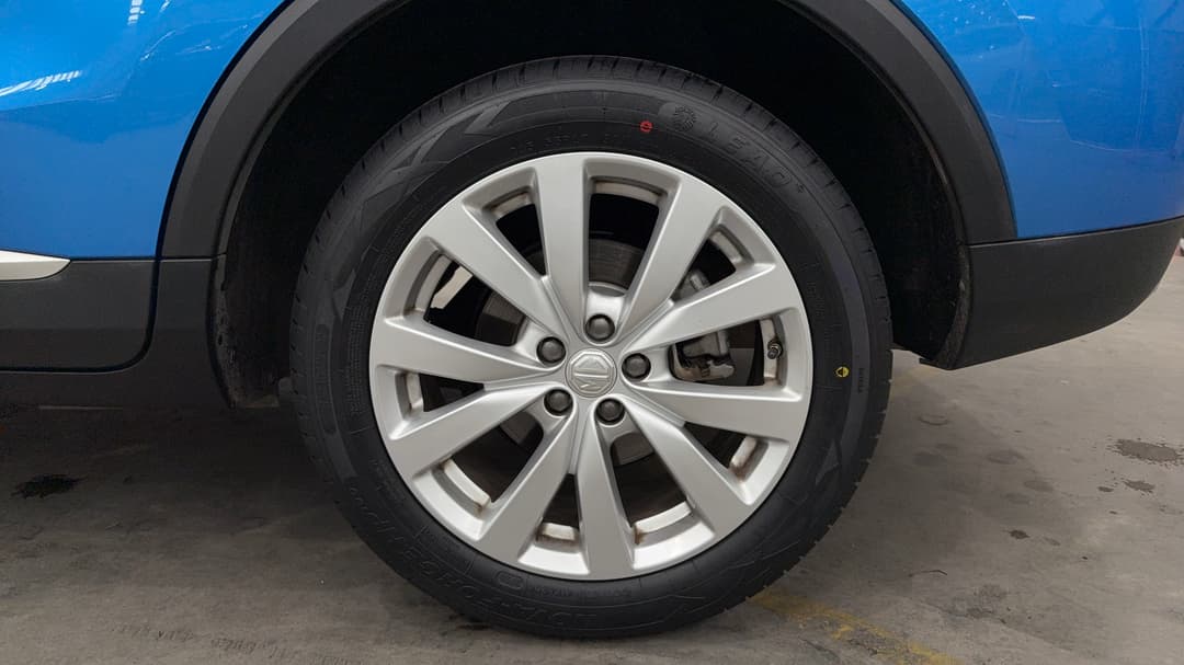 2022 MG Zst Core, Automatic, 45614 km, Left Rear Wheel