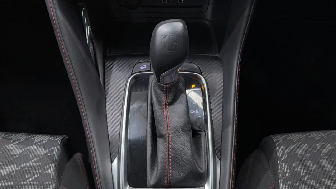 2022 MG Zst Core, Automatic, 45614 km, Gear Lever 
