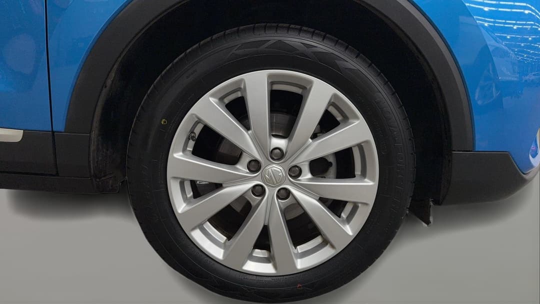2022 MG Zst Core, Automatic, 45614 km, Right Front Wheel