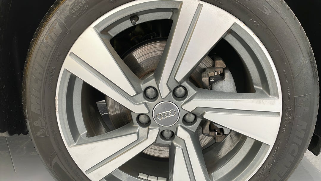 Wheels Rim Front RHS Scratch