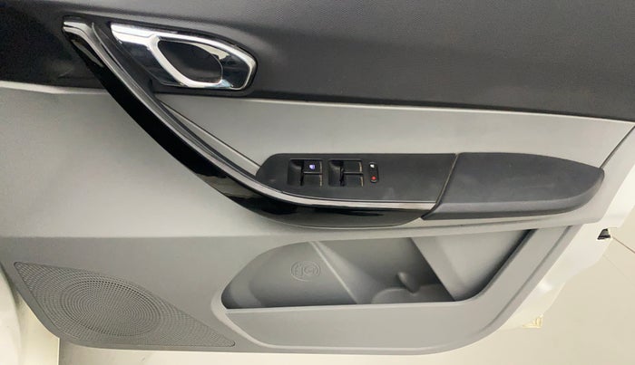 2020 Tata Tiago XZA PLUS PETROL, Petrol, Automatic, 20,657 km, Driver Side Door Panels Control