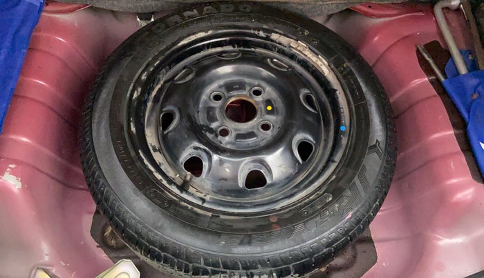 2018 Maruti Alto K10 VXI P, Petrol, Manual, 33,567 km, Spare Tyre