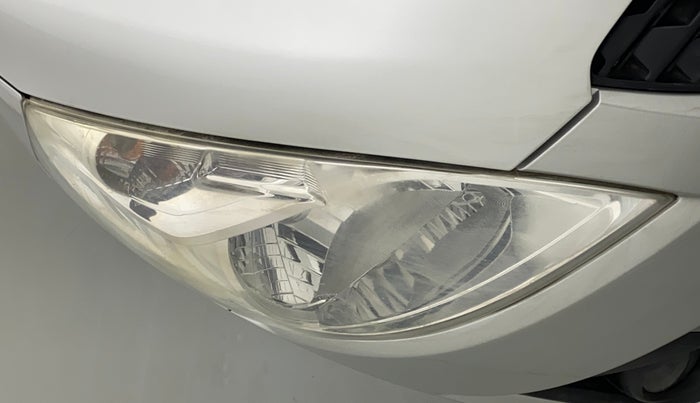 2012 Maruti Ertiga VDI, Diesel, Manual, 1,37,247 km, Right headlight - Faded